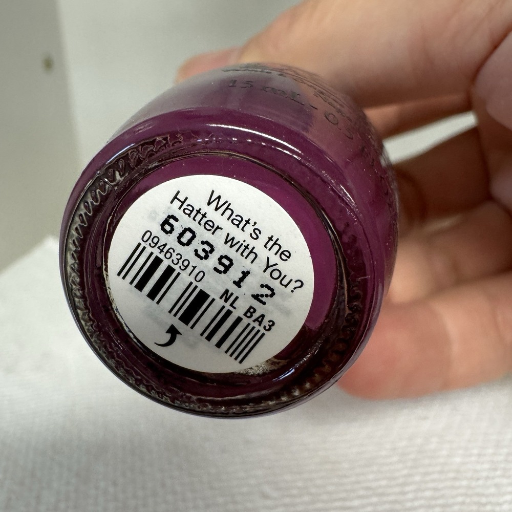 OPI Lacquer - NL BA3 - What's The Hatter With You? - 0.5oz / 15ml - Picture 3 of 3
